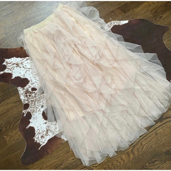 Strut & Bolt Cream Tiered Tulle Maxi Skirt Ruffle Mesh NWT Fairycore Size Small - Picture 7 of 14